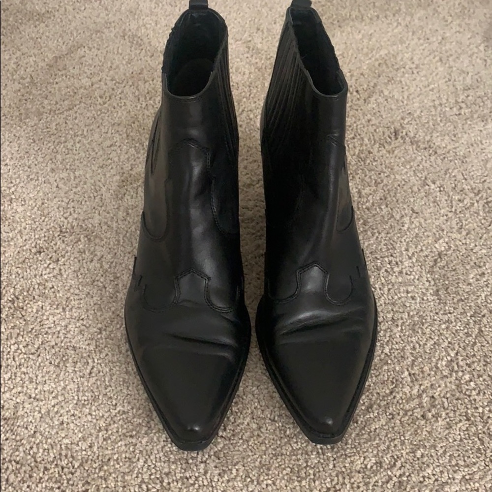 Sam Edelman Western Ankle booties